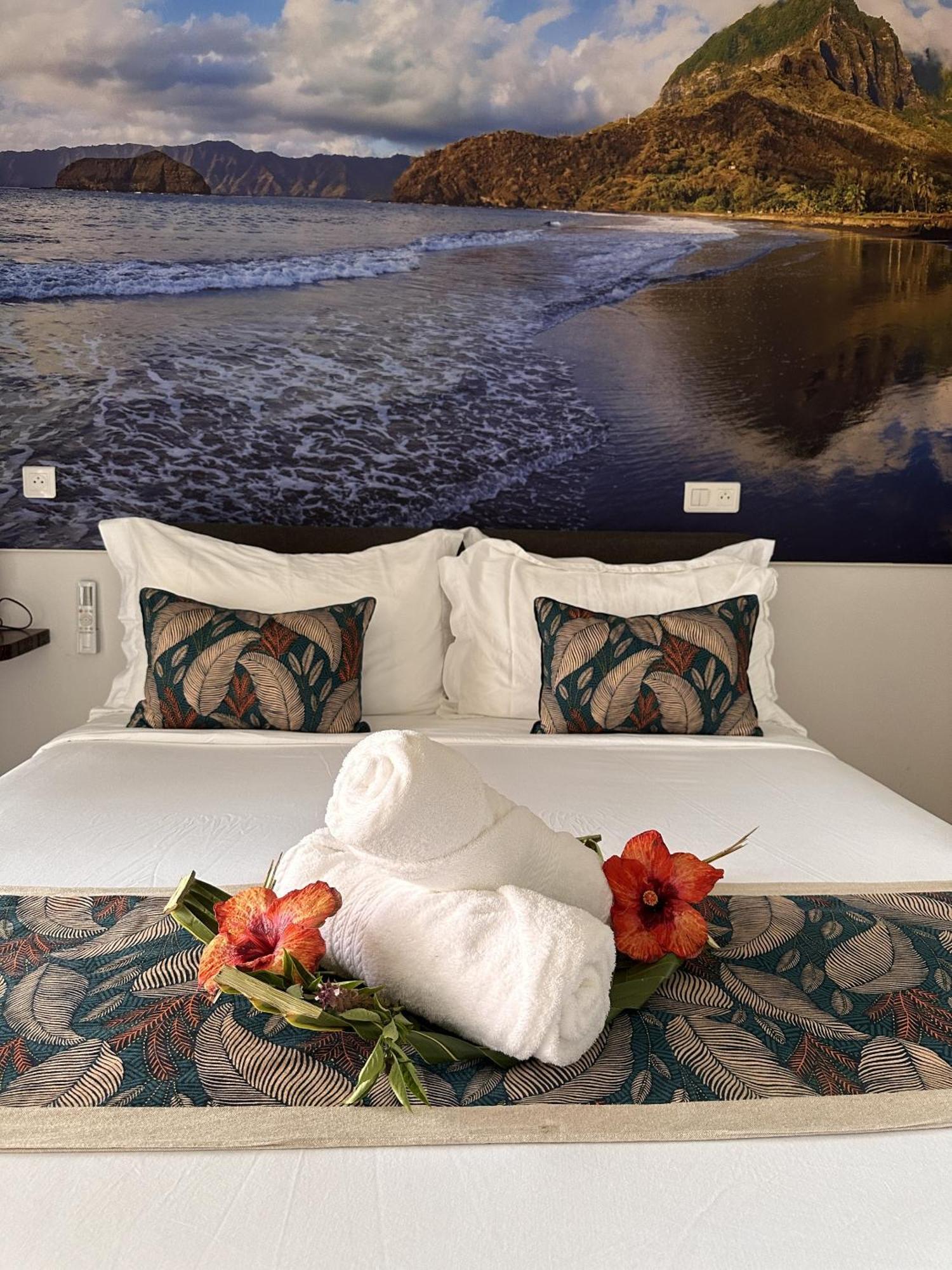 Ononui Lodge Airport, Ocean-View, Private Bathroom And Balcony, Free Wifi And Parking, On-Site Car Rental Faaa Exterior foto