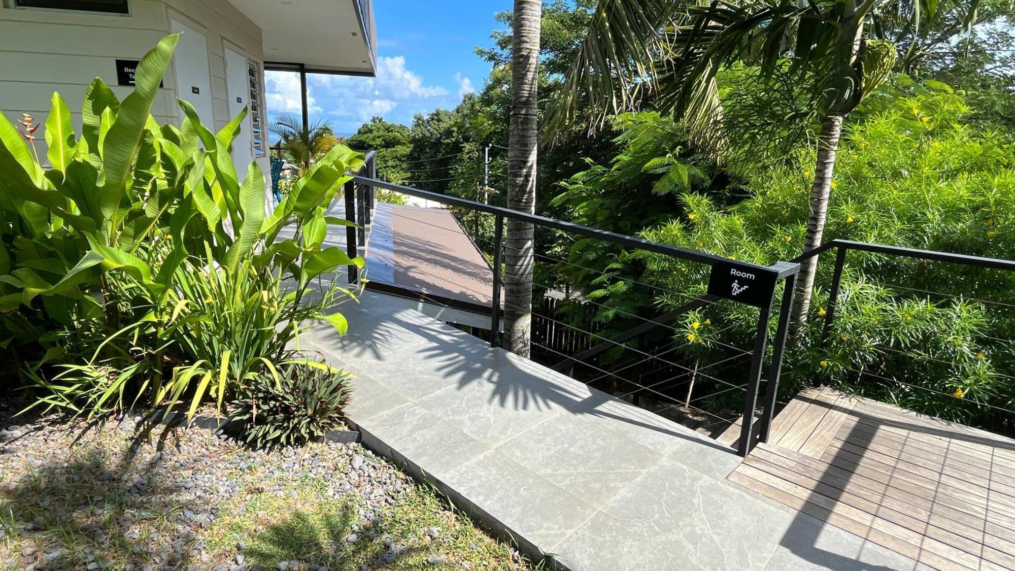 Ononui Lodge Airport, Ocean-View, Private Bathroom And Balcony, Free Wifi And Parking, On-Site Car Rental Faaa Exterior foto